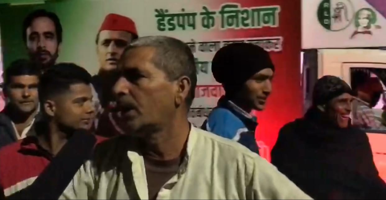 up election 2022 ground report: farmers of Chhaprauli are angry over yogi government on sugarcane payment issue