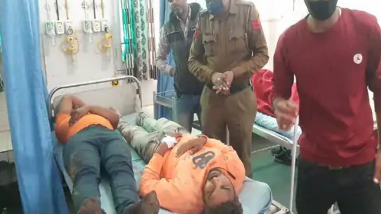10 Cricket players injured in road accident in Rewari