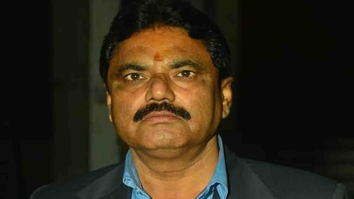 Road accident in Farrukhabad, death of teacher