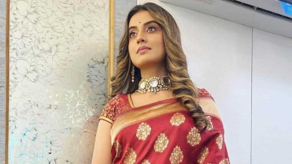 Bhojpuri: Akshara Singh danced on Pushpa' superhit item song, compare herself with a lioness