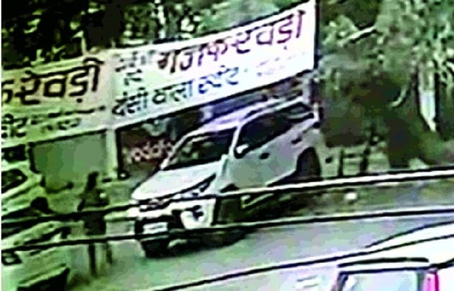 gang stole fortuner car in Mukherjee Nagar Mini Market Delhi
