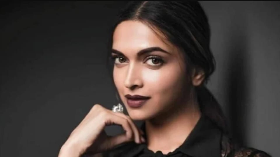 Deepika Padukone says she was asked to get breast implants at the age of 18, glad she did not take it seriously