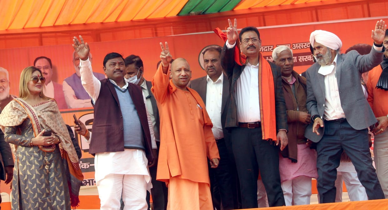 Development money used to go to the house of a friend with perfume, now the houses of the poor are being built with the same money: Yogi Adityanath