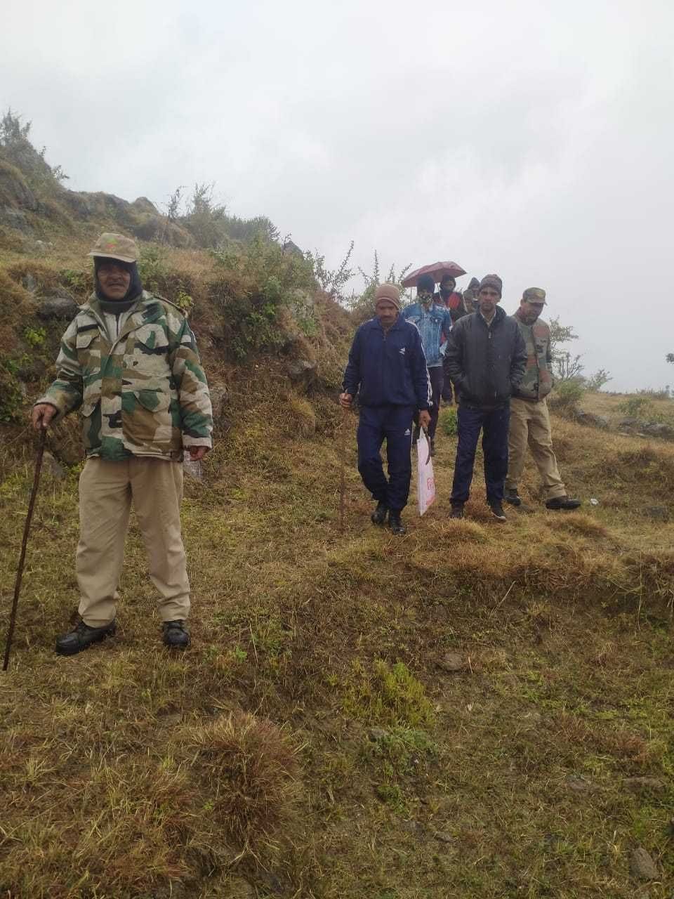 DFO consoled after meeting the relatives of the deceased