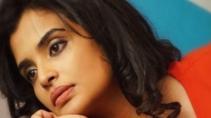 ex bigg boss telugu contestant sarayu roy called by Hyderabad police