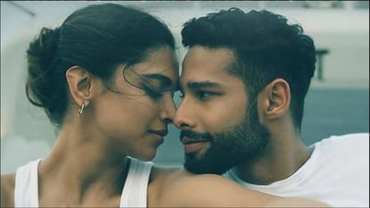 Bollywood actress Deepika Padukone Shared Underwater Photoshoot wearing orange bikini