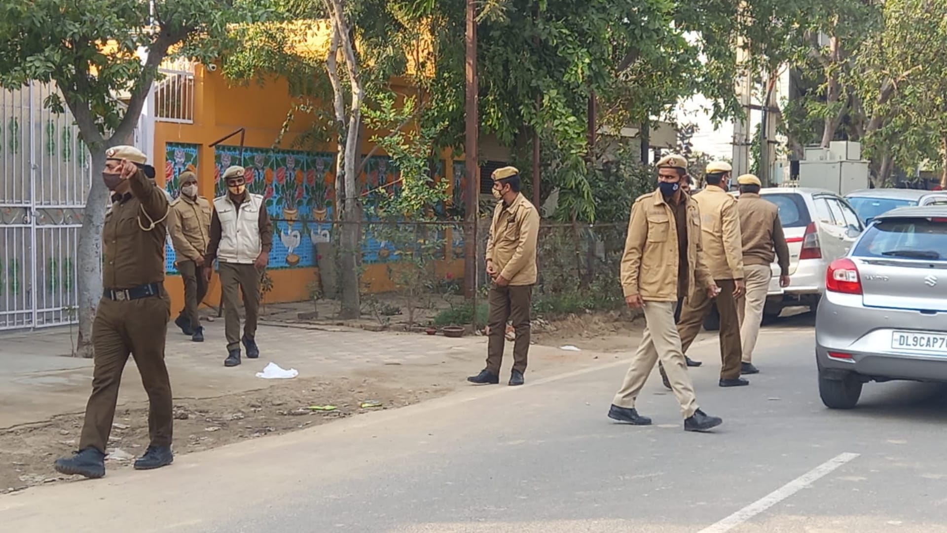 Gurmeet ram rahim on furlough in Gurugram dera honey preet come to meet him this is how his first day spent out of jail