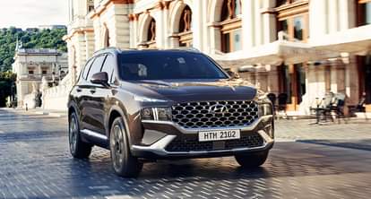 Ukraine Russia War Russia decides to ban exports of cars and auto parts among more than 200 products