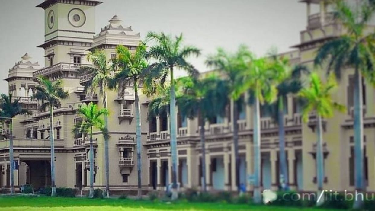 IIT BHU alumni donated 1.33 crore for Research Excellence Fellowship