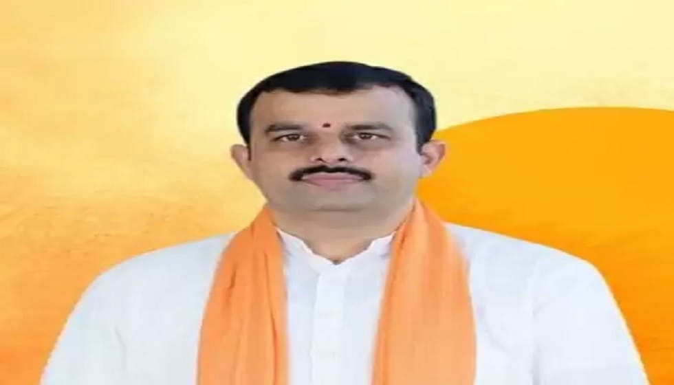 Karnataka Energy Minister Sunil Kumar said that Congress will make Hindus wear hijab if wins
