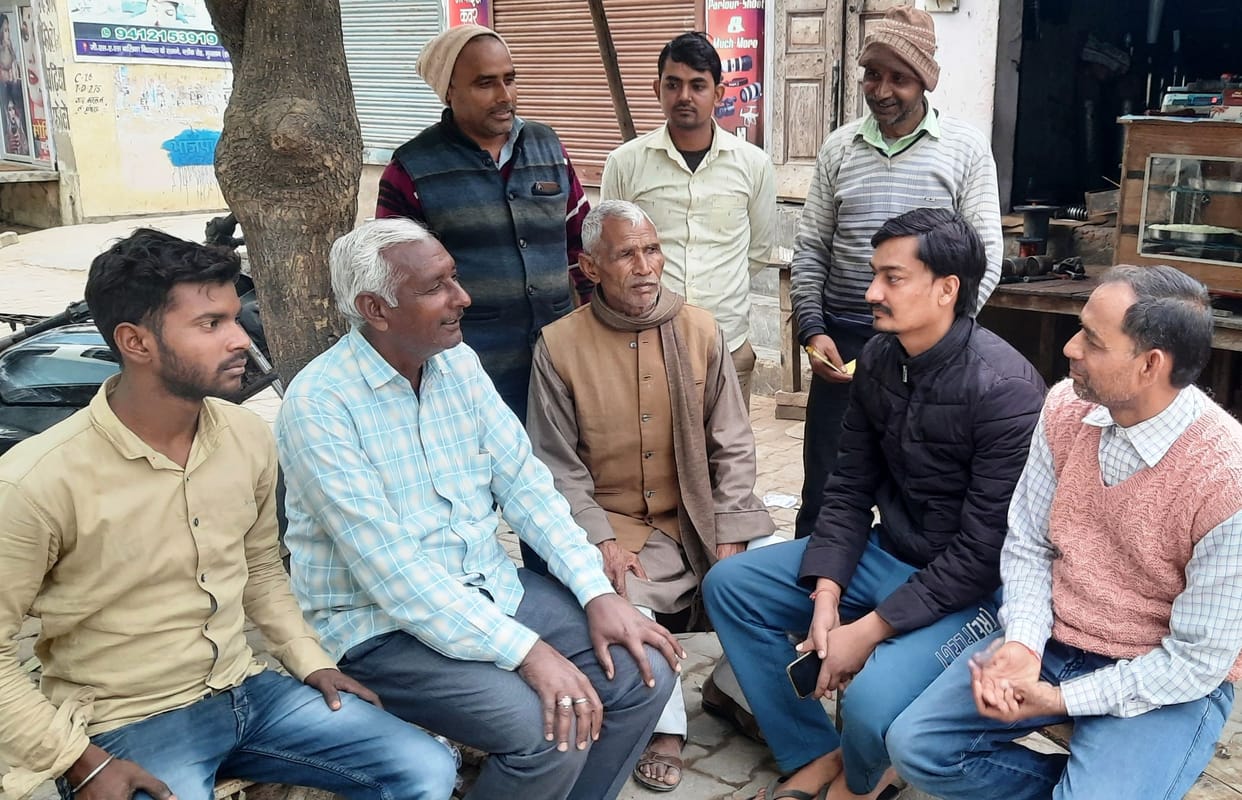 Hathras: Vote will be given to those who work in the interest of students