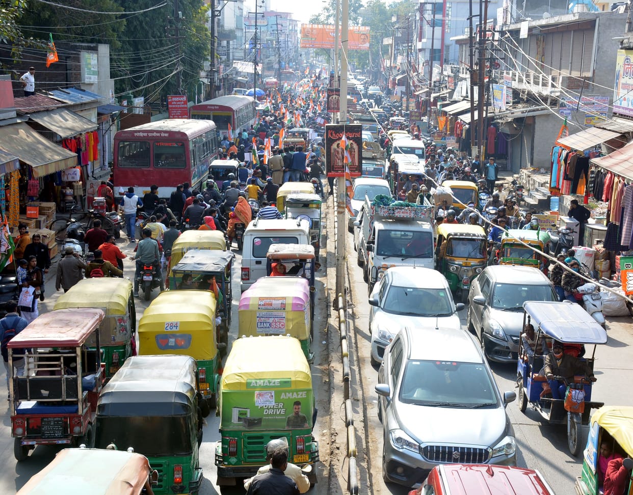 Traffic system disturbed due to rallies and road shows of political parties