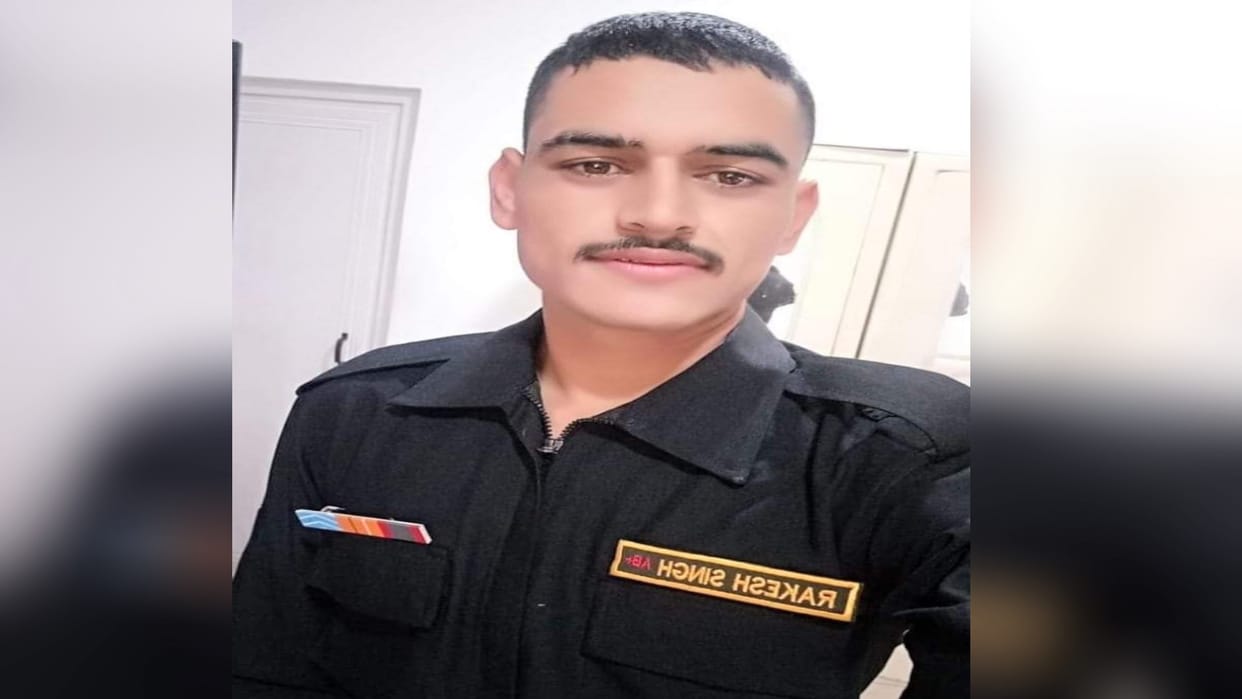 soldier Rakesh Kapoor of kangra himachal also martyred after being hit by avalanche in Arunachal