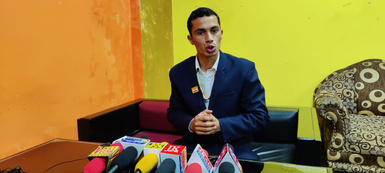 protest,press conference