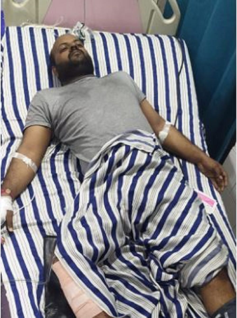 Two factions clashed over supremacy in Varanasi, shots were fired on Shivpur Central Road