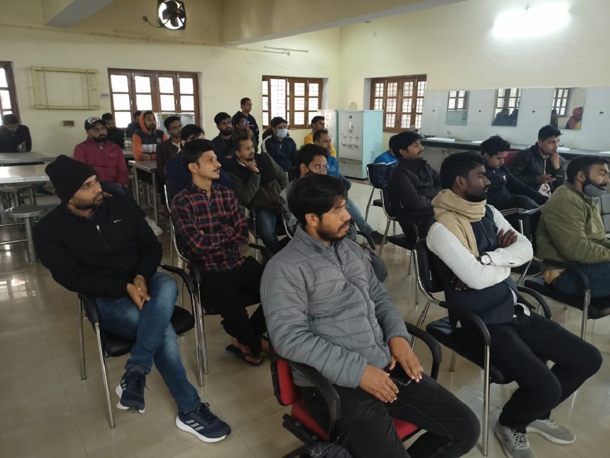 BHU students will boycott tainted candidates in  UP Chunav 2022
