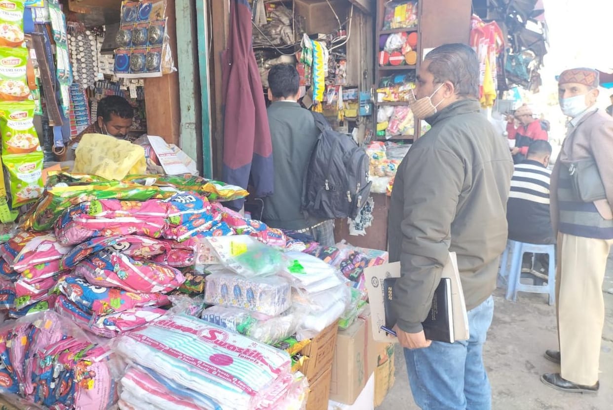 Surprise inspection done in shops and dhabas
