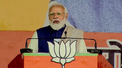 Karnataka Hijab Row PM Modi Statement on Hijab Controversy Rights of Muslim Sisters and Daughters