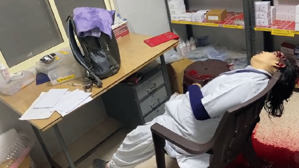Bhind: The nurse officer of the district hospital was shot in the head by a ward boy, died on the spot