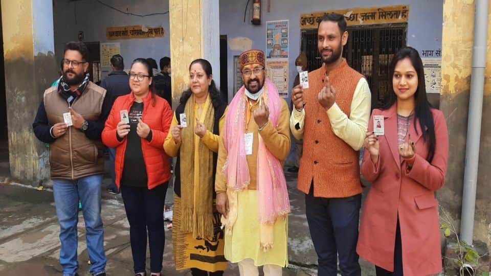 UP Assembly Election 2022 Agra Voting Percentage less than last election 2017