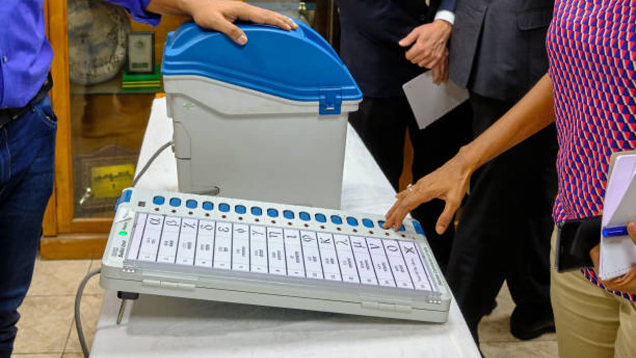 Indore Election: About one thousand officers-employees will be engaged in counting of votes, training done in Holkar College