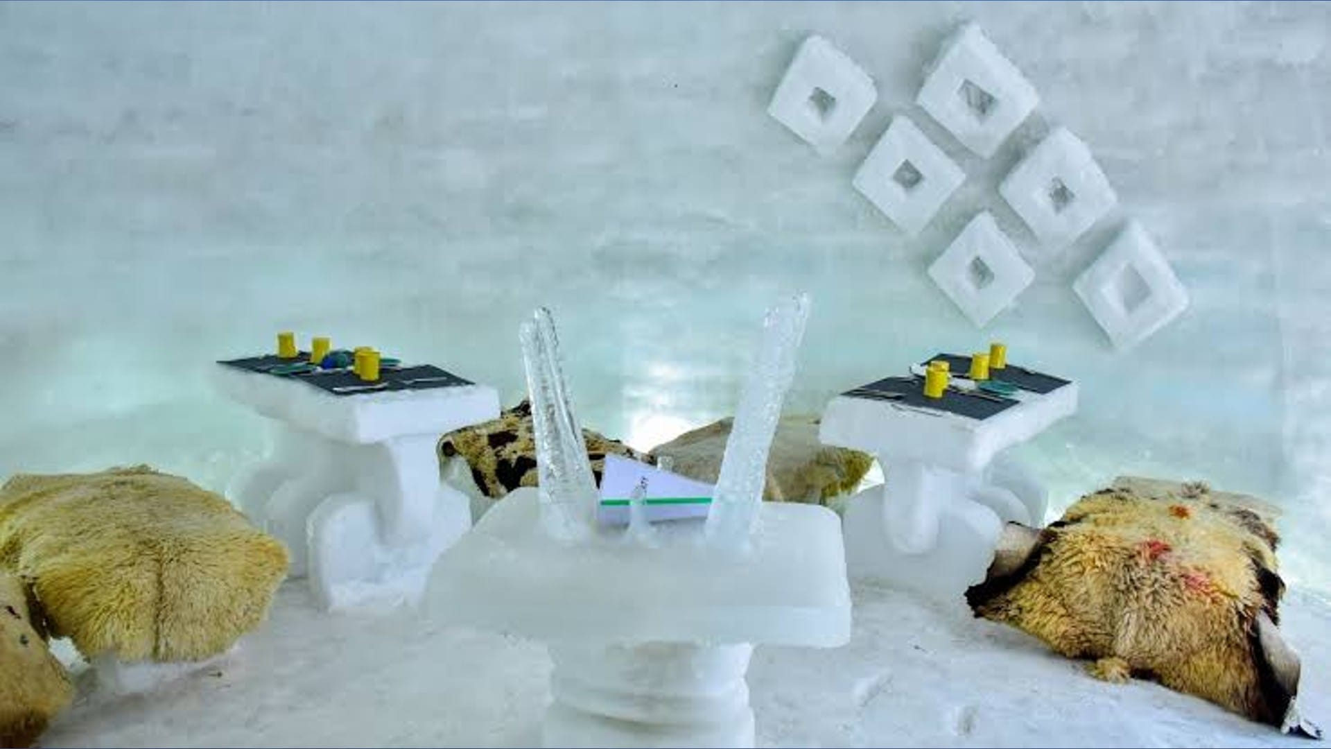 World Largest Igloo Cafe in Gulmarg Kashmir Couple Should Visit on Valentine Day 2024