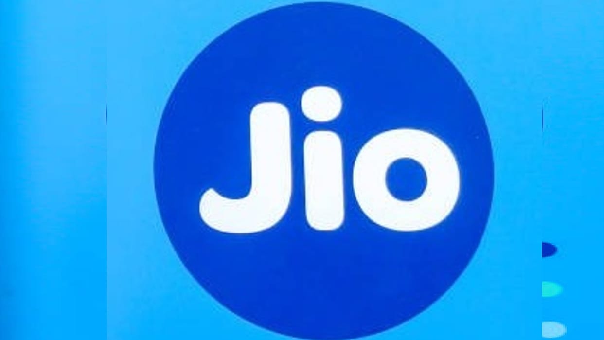 Jio Best Recharge Plan of 899 rupees with 336 days plan validity