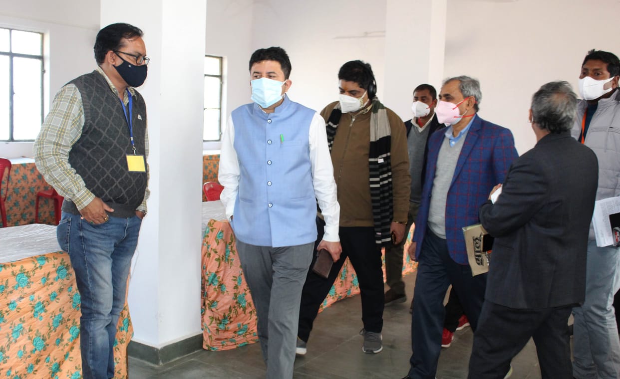 67 nomination papers sold on the first day, one nominated