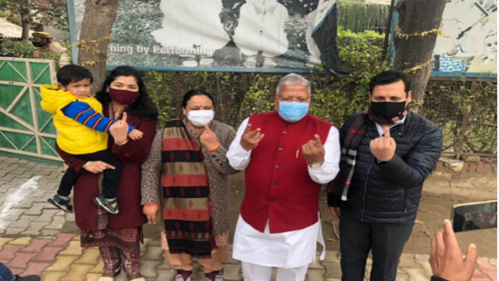 UP Election 2022 Phase-1 : Many candidates of all party have reached for vote in districts of West UP