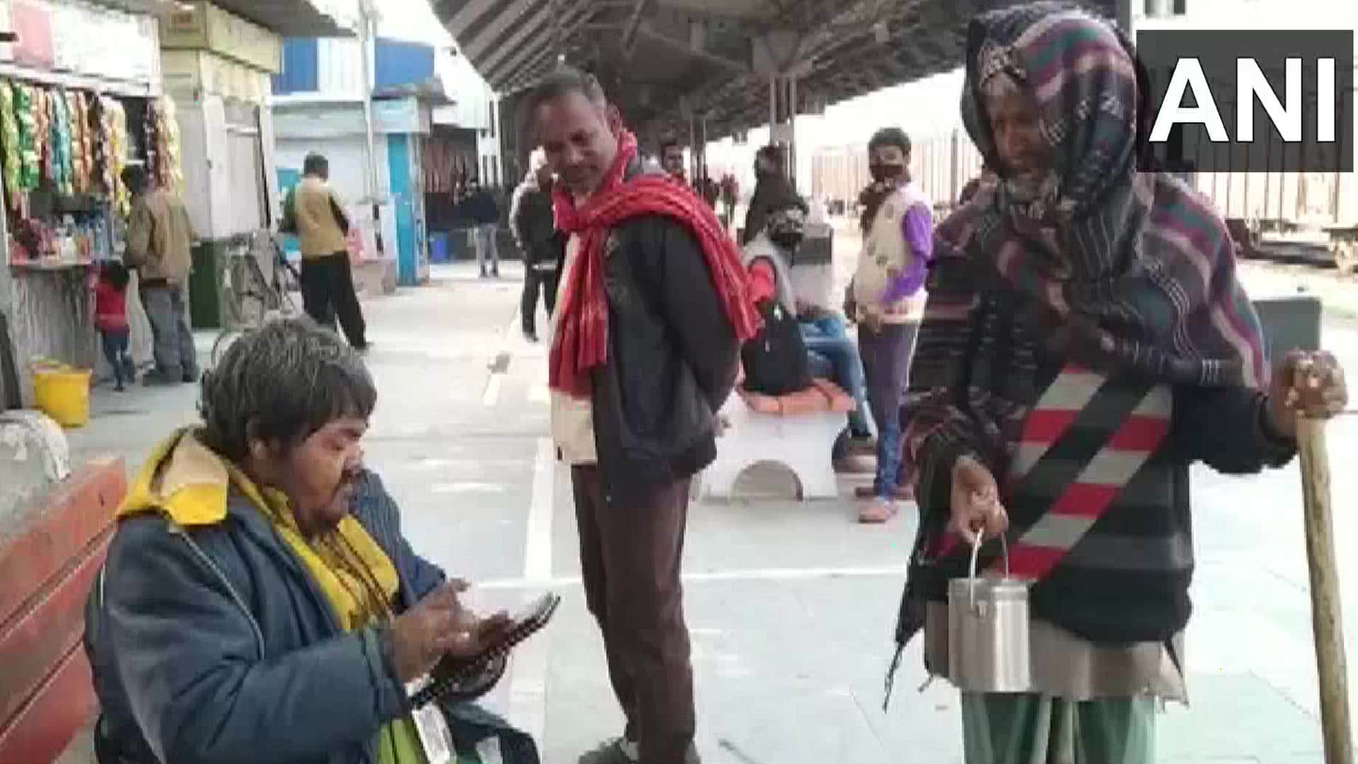 this beggar accept digital payment he takes online begging
