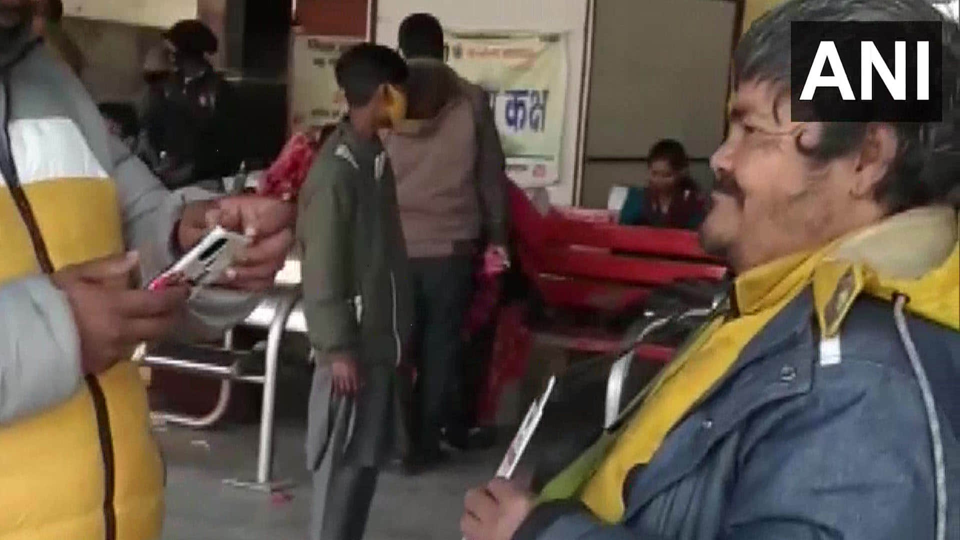 this beggar accept digital payment he takes online begging