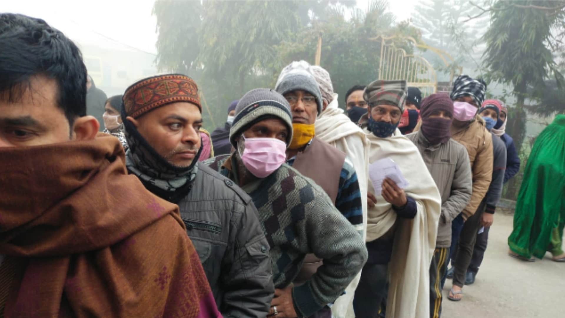UP Election 2022 Phase-1 Voting: Voters arrived to cast their votes in western UP amid fog and cold