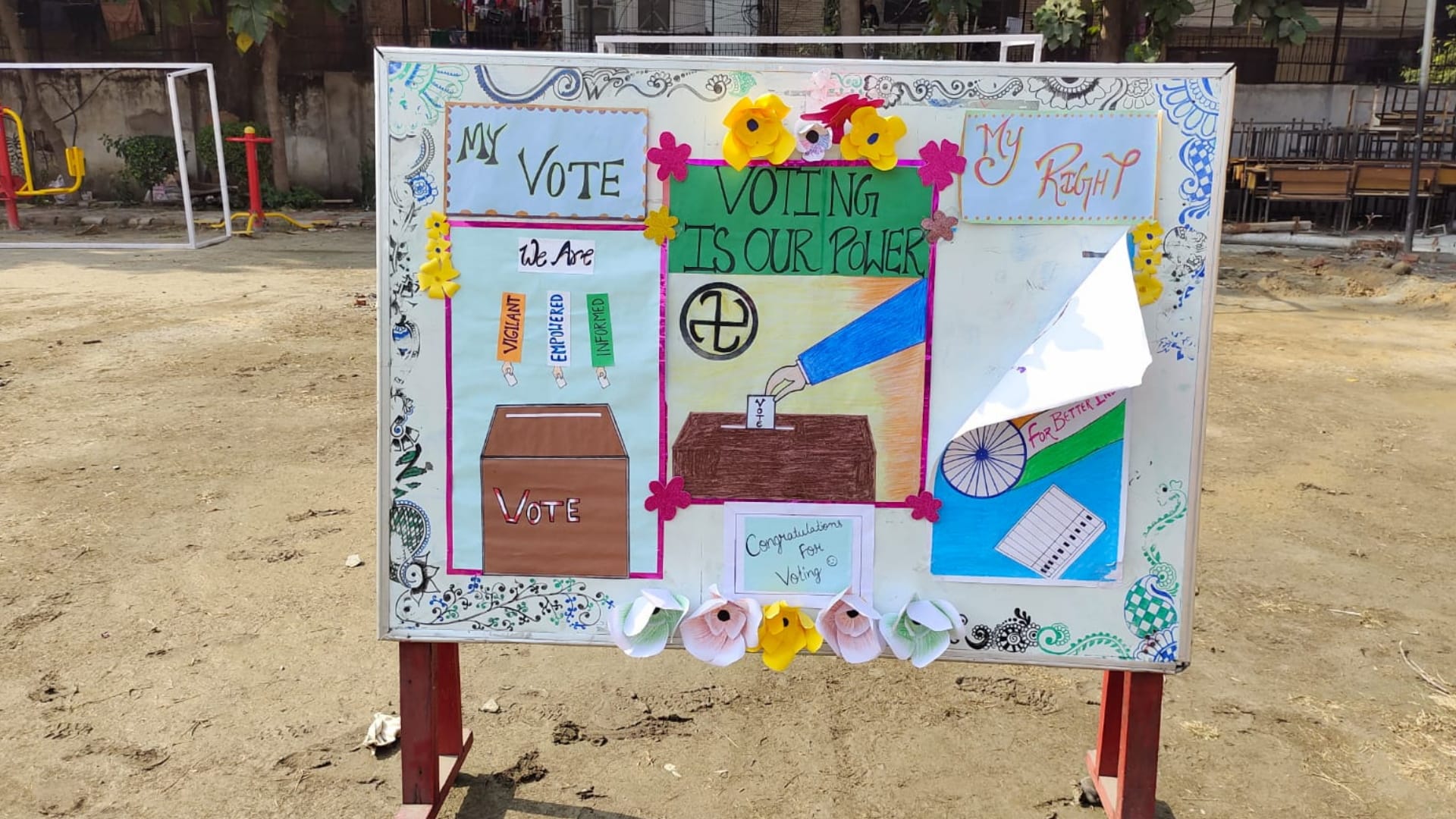 UP Election 2022 Noida children made card and posters to aware voters