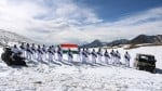 सिक्किम में भारतीय सेना के जवानों को मिले आधुनिक हथियार।