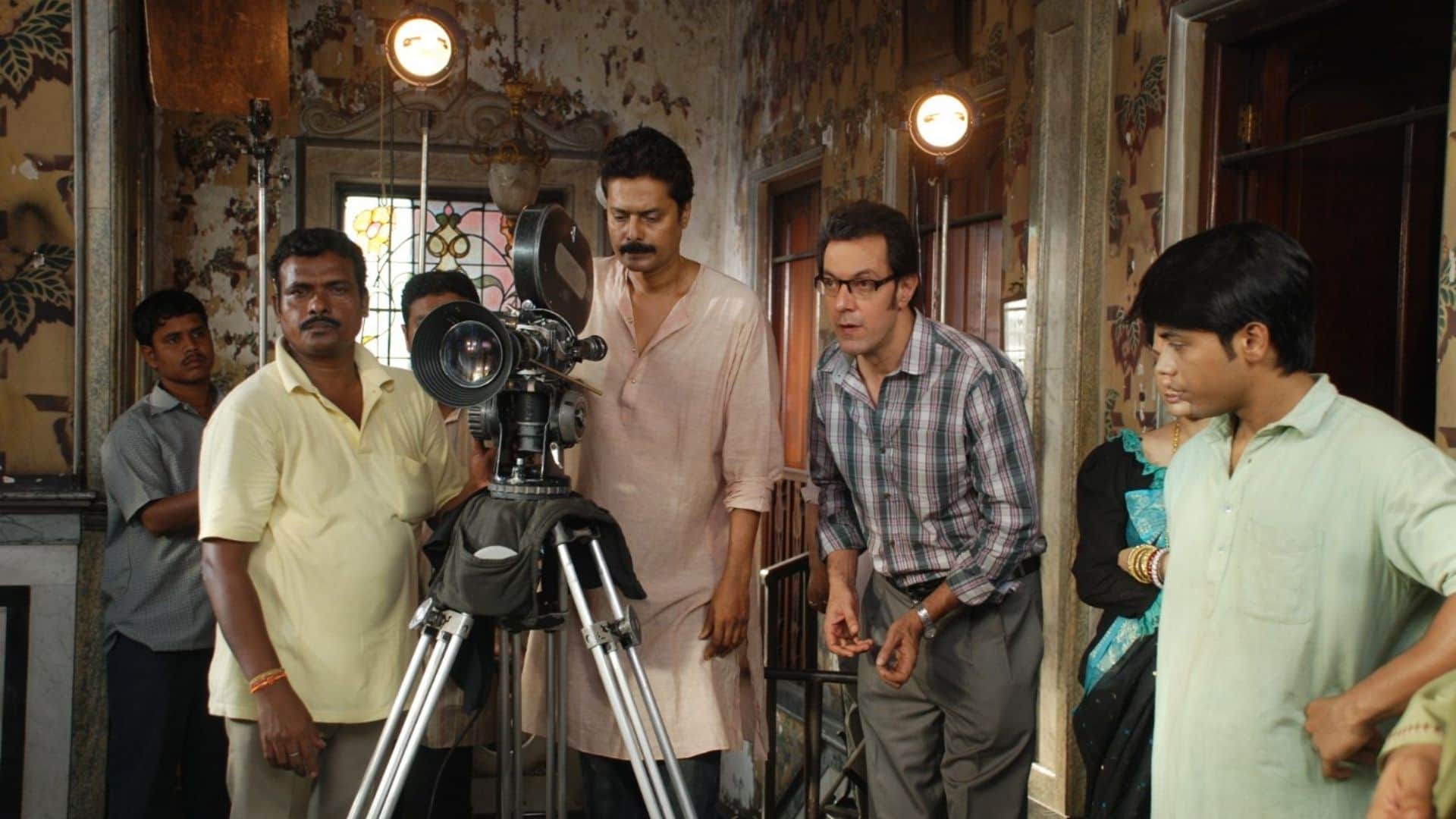 Rajat Kapoor Birthday Special asked for money from friend to direct first film via email, got national award for the same