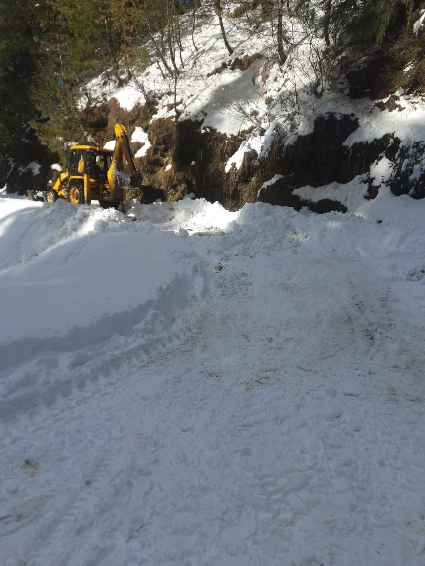 road closed due to snow