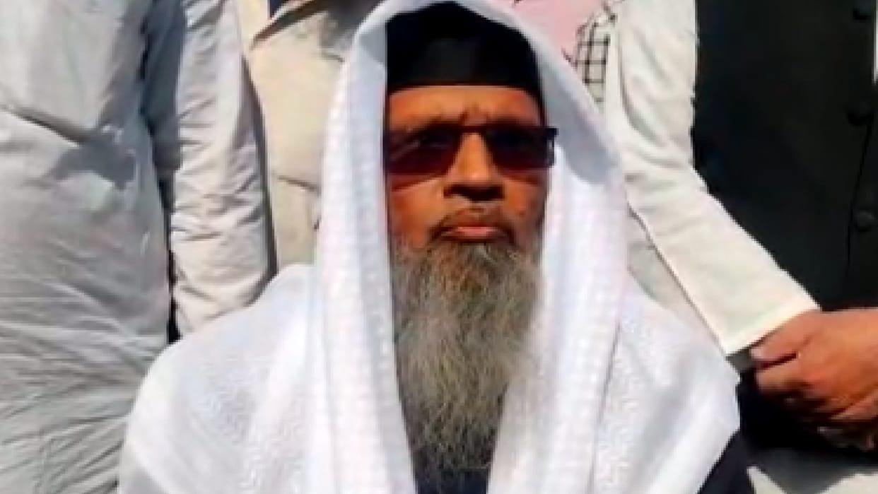 Madhya Pradesh: Know what Bhopal Qazi said on the smile that raised slogans of Allah Hu Akbar among Hindu boys in Karnataka
