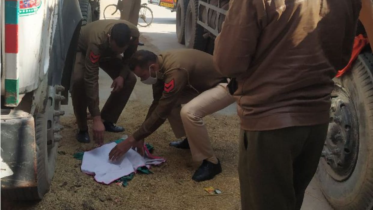 Fetus found near Gandhi Park in  Sirsa of Haryana