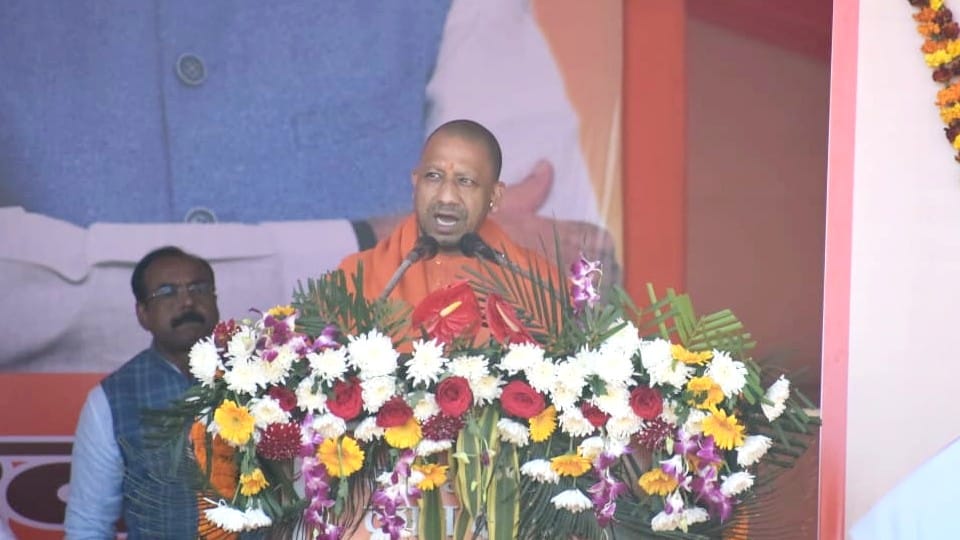 CM Yogi Adityanath addresses Rally in Kasganj Patiyali