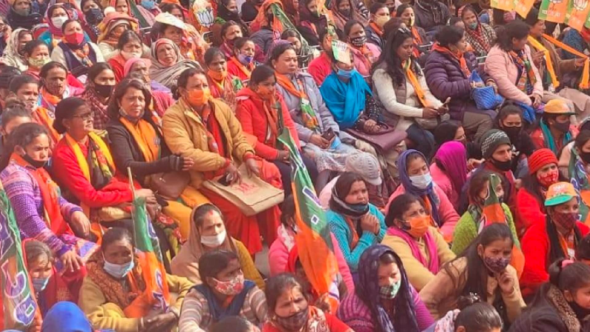 Uttarakhand Election: MP CM said - condition of Congress is strange, says something, does something else