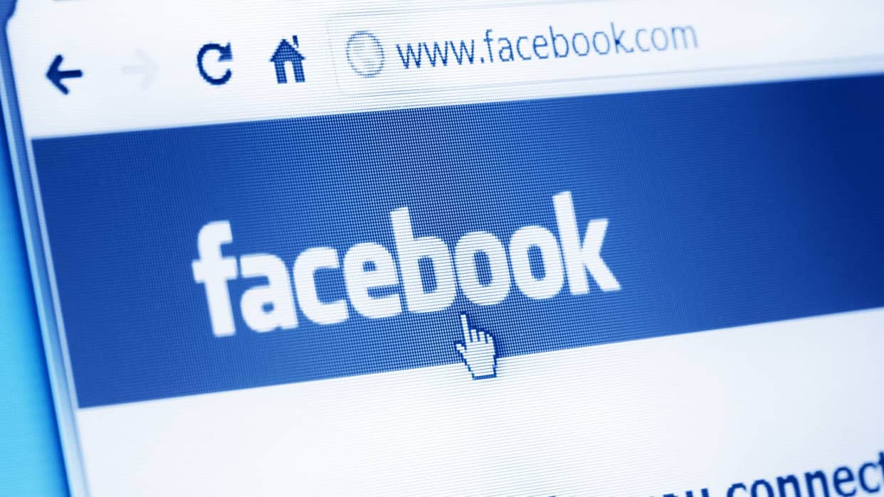 Facebook Tips: how to permanently delete facebook account