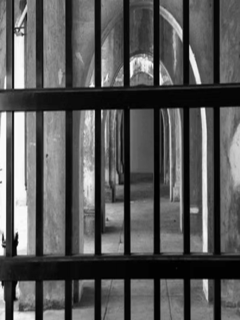 Lucknow News : SIT starts investigation into custodial teacher's death, FIR registered against Inspector