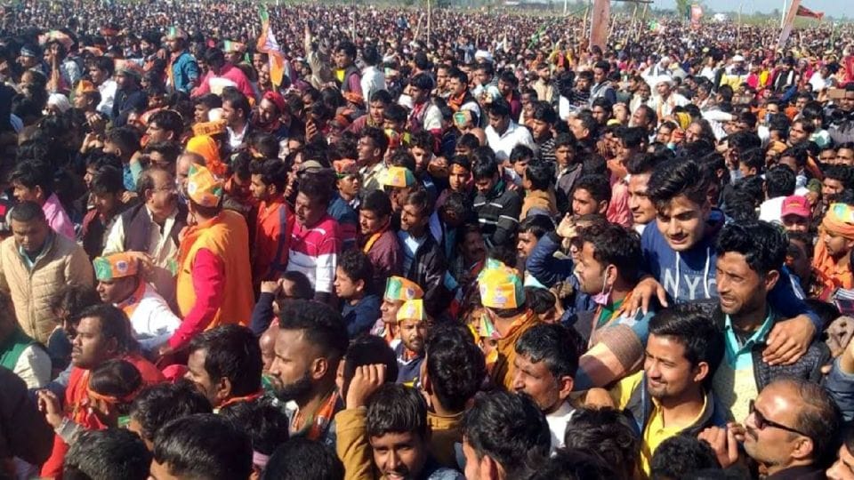 PM Narendra Modi targets opposition parties in kasganj Rally