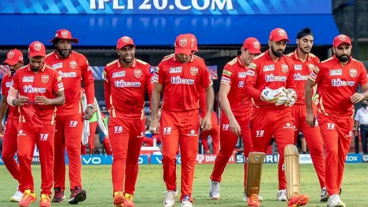 IPL Auction 2022 PBKS retained new players list Punjab Kings complete team