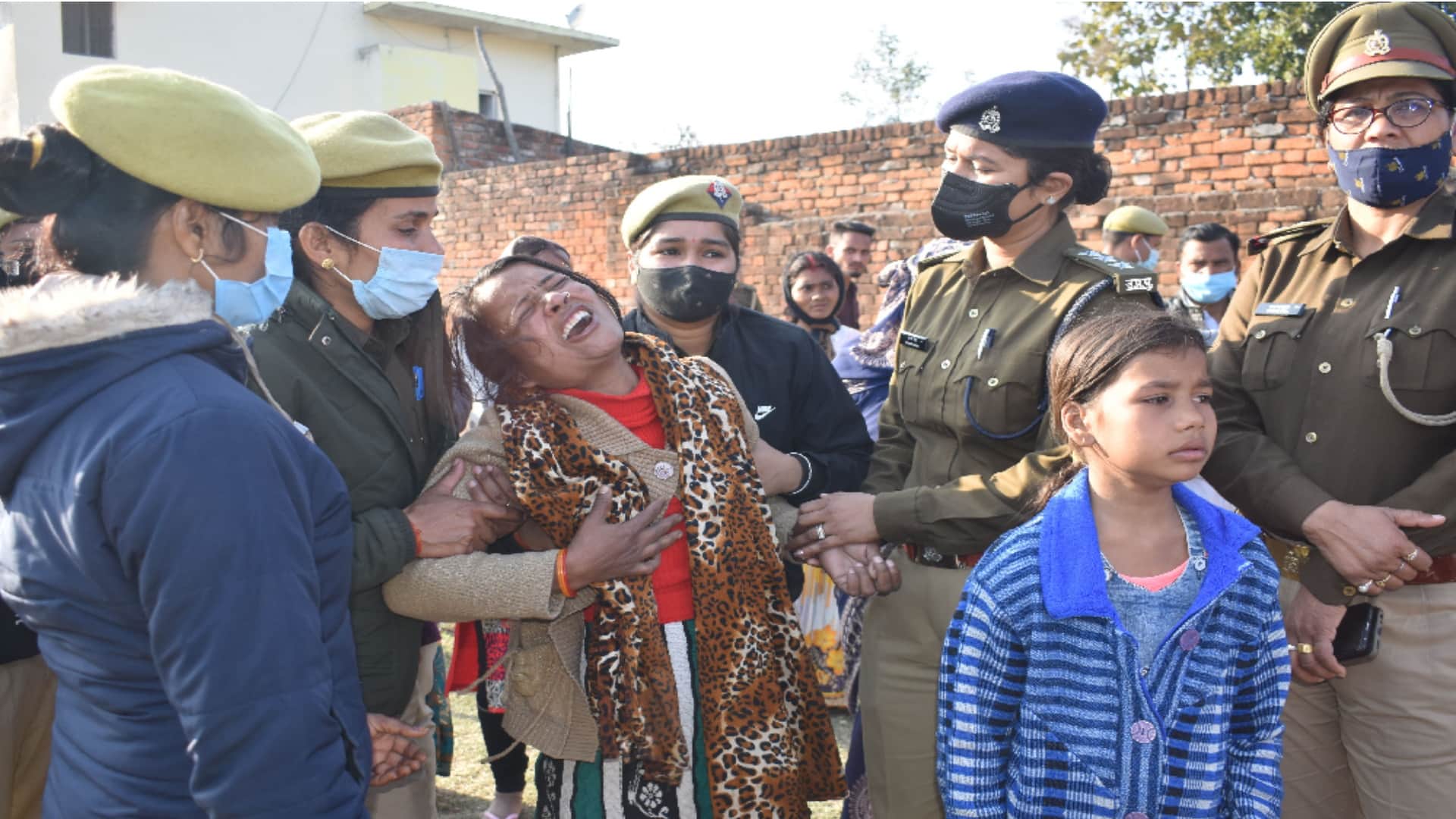 Unnao girl murder case Dead body of girl missing for two months found in former minister plot see photos