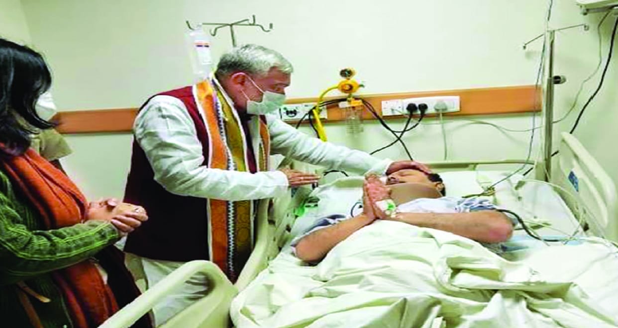 Gurugram accident: After 17 hours of relief work pulled out alive from the rubble
