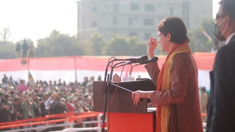 Rahul Gandhi: राहुल गांधी की बर्खास्तगी को अपनी ताकत बनाएगी कांग्रेस, जल्द होगा रणनीति का एलान प्रियंका गांधी