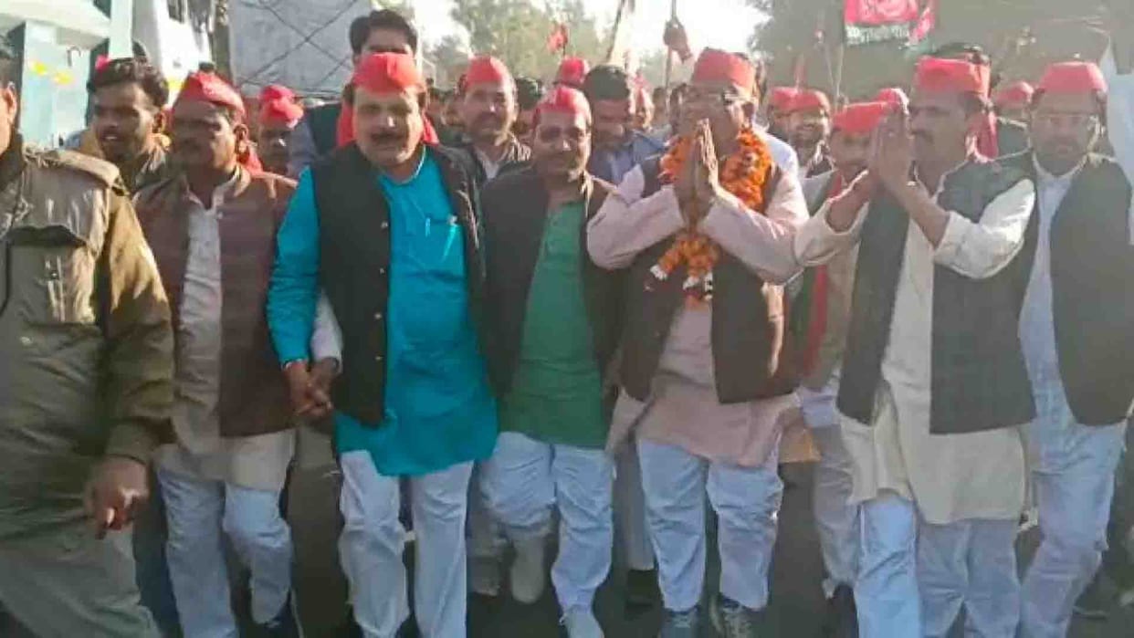 Report filed against 100 including SP candidate against code of conduct and covid rules