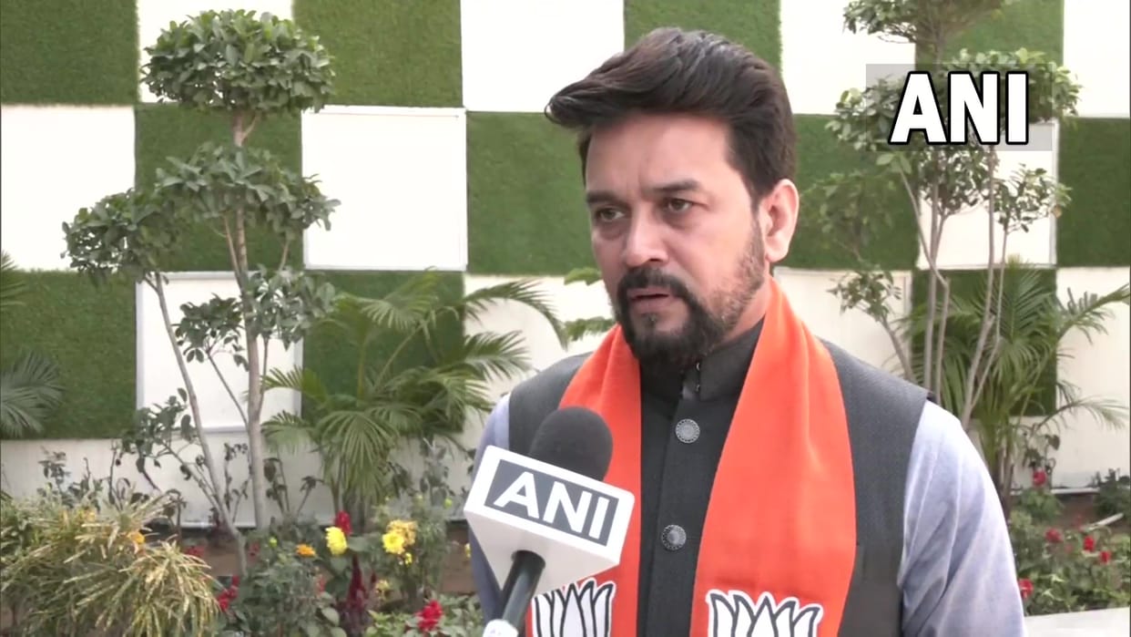 UP Election 2022: Union Minister Anurag Thakur reply on Akhilesh statement on Azam he never wants peaceful voting