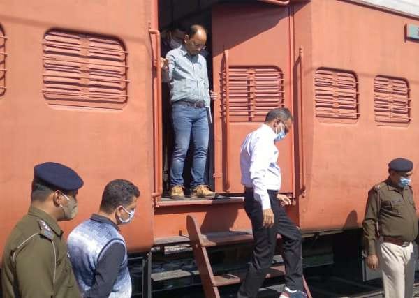 Demand to start Khajuraho-Kanpur Passenger
